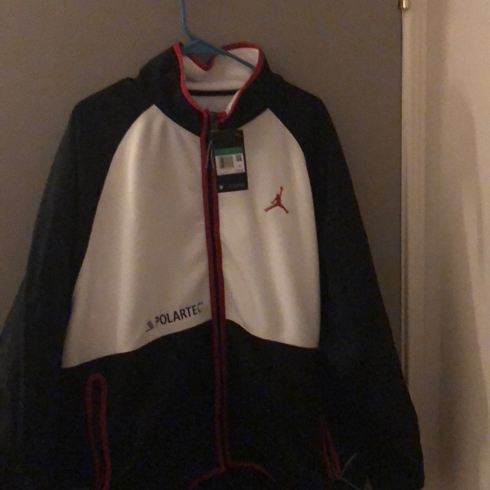 Doesn’t fit brand new never tag still attached!